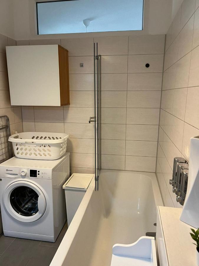 Schmuckstueck Im Herzen Rostocks Mit Gruener Oase Eksteriør billede
